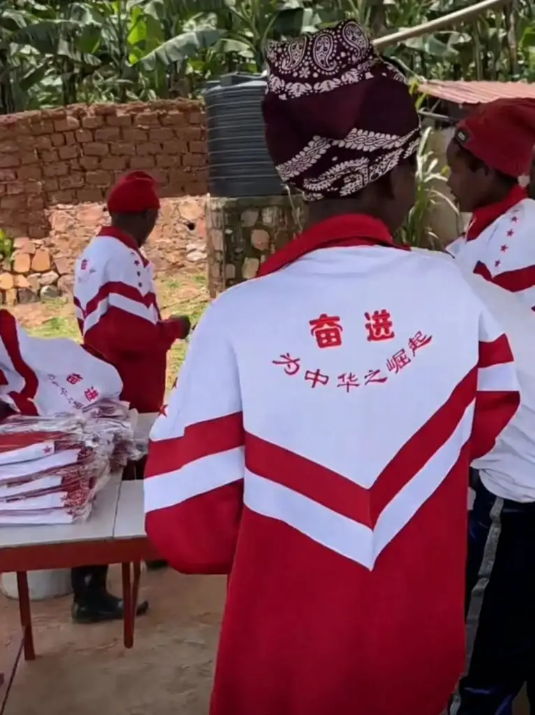 school uniforms in China