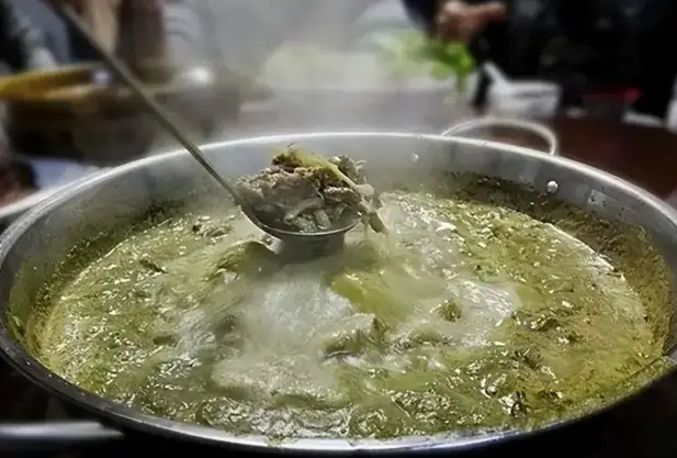 cow dung soup hot pot gui zhou