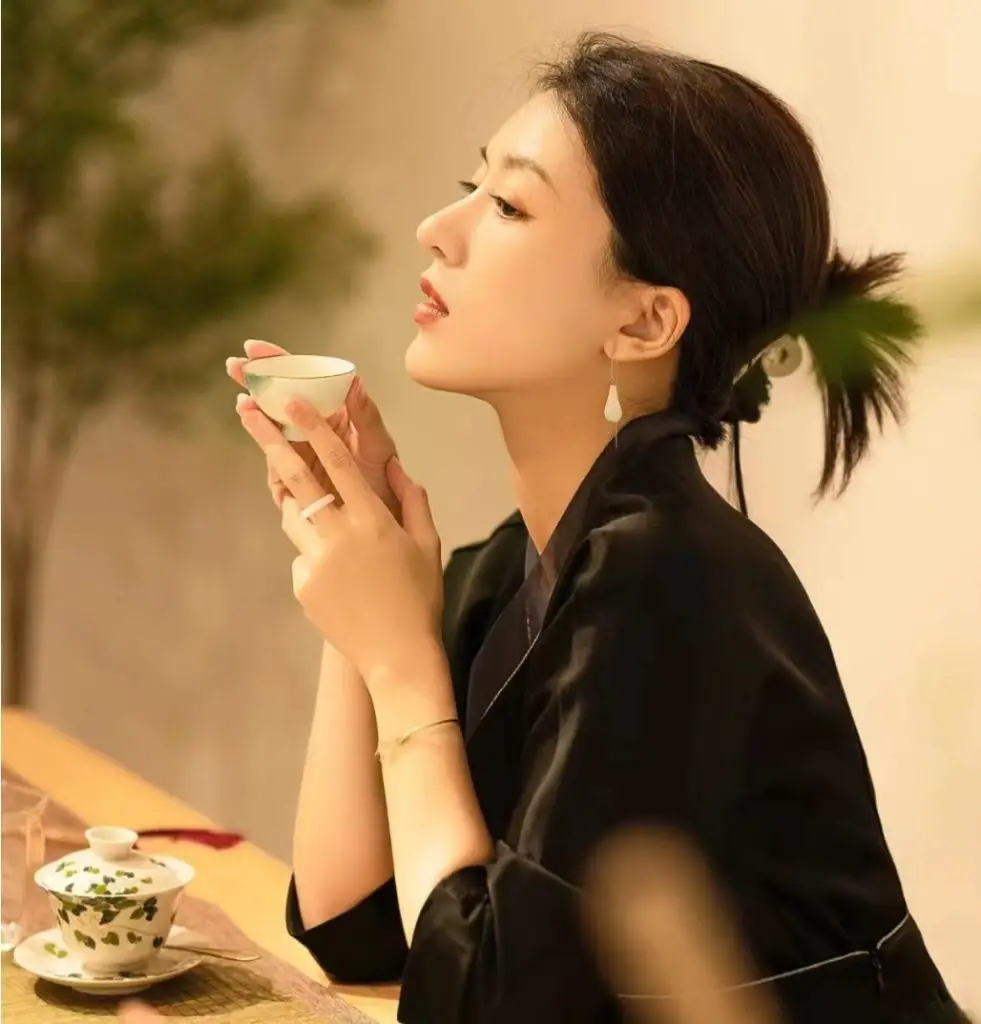 chinese tea etiquette