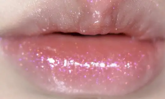 lipstick lip gloss